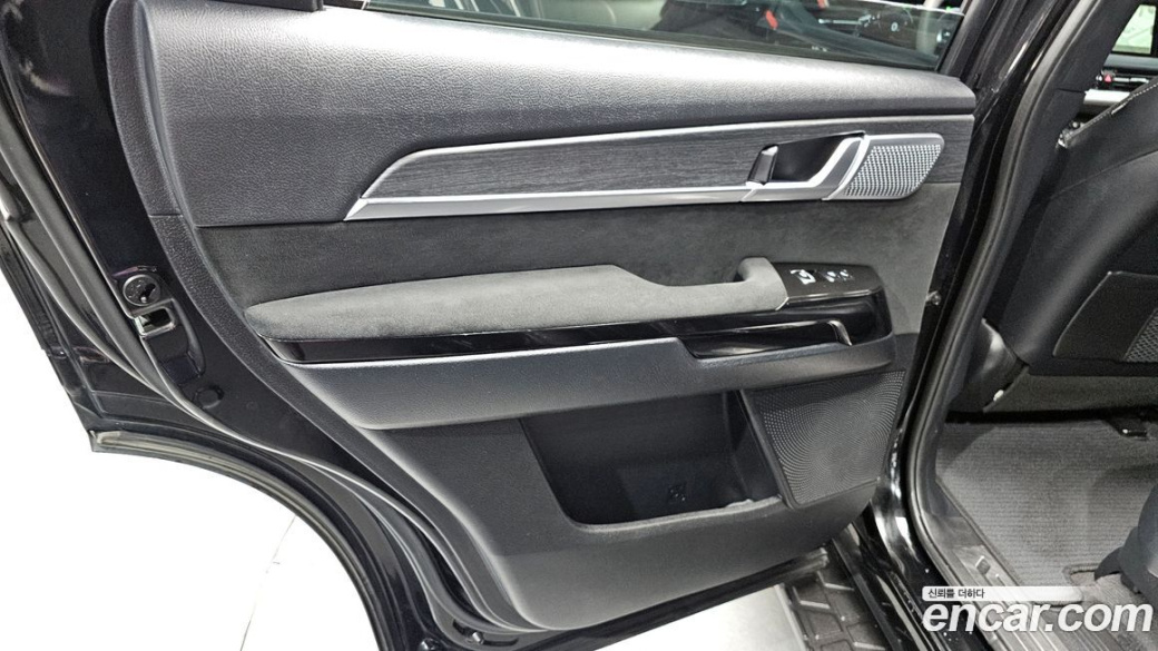 Kia Mohave Diesel 3.0 4WD 6-Seater, 2023