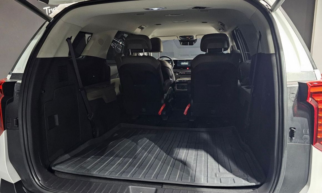 Kia Carnival 7-Seater Noblesse, 2025