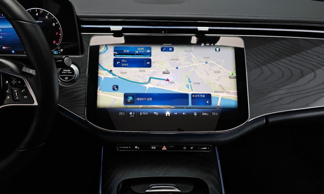 Mercedes-Benz E-Class E200 Avantgarde, 2024