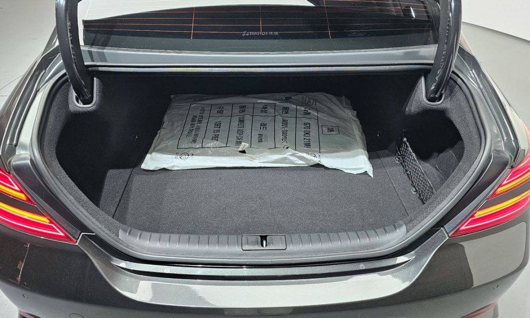 Genesis G70 Gasoline 2.0T 2WD, 2023