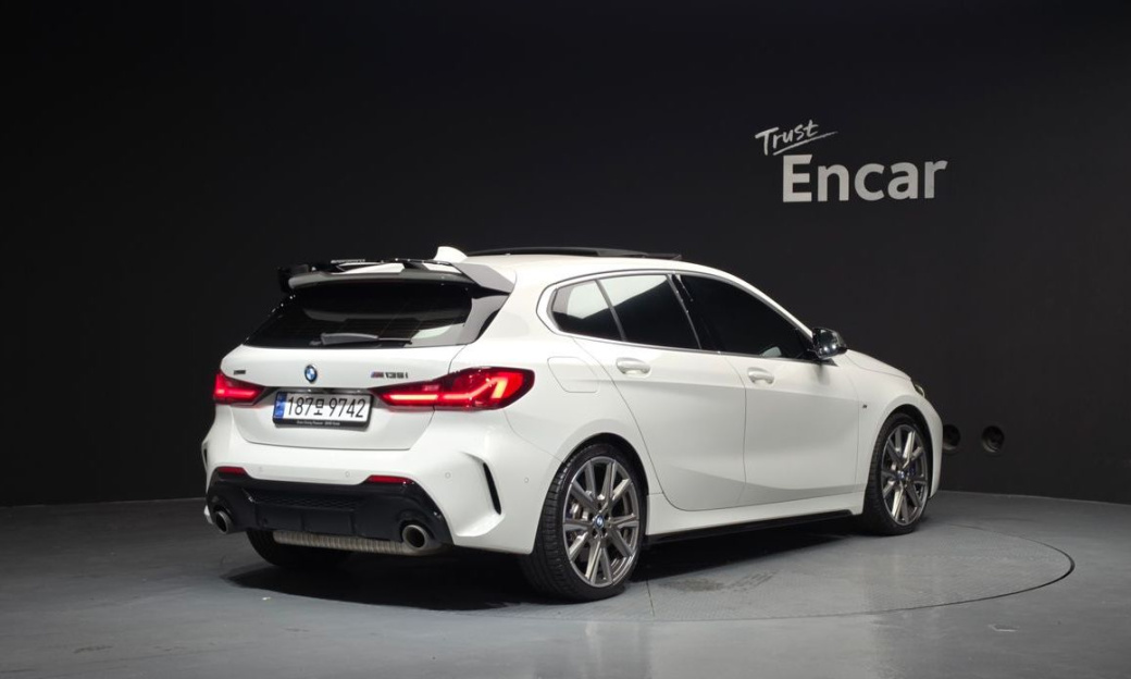 BMW 1-Series M135i xDrive, 2023