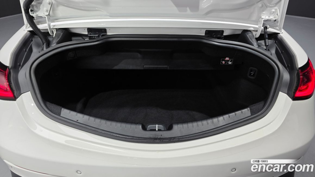 Mercedes-Benz CLE-Class CLE200 Cabriolet, 2024