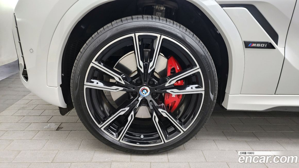 BMW X6 M60i, 2024
