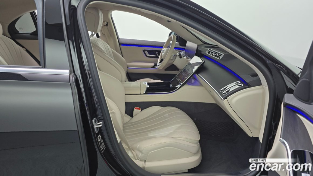 Mercedes-Benz S-Class S350 d, 2023