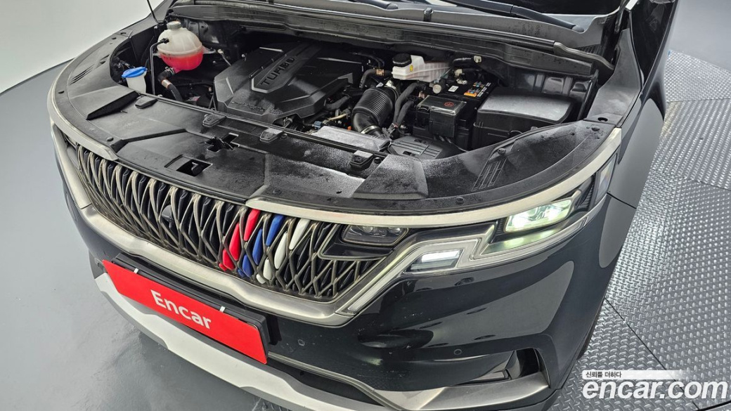 Kia Carnival 7-Seater Hi-Limousine, 2022